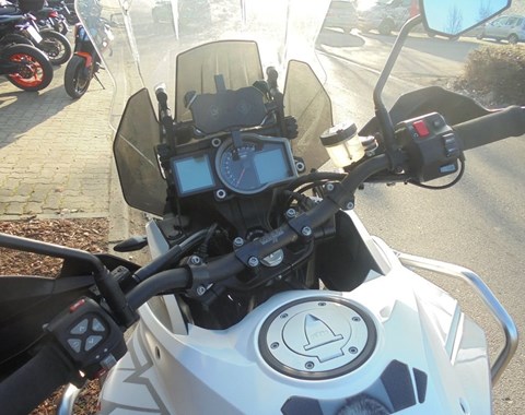 zum Vergrössern bitte anklicken!