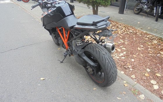 Gebrauchtmotorrad KTM 1290 Super Duke GT - Bild 11