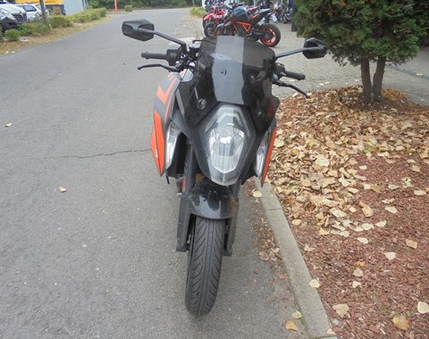 zum Vergrössern bitte anklicken!