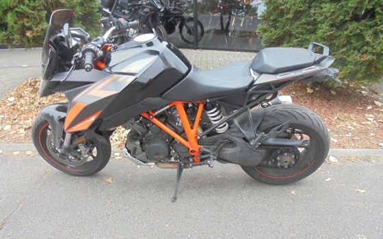 Gebrauchtmotorrad KTM 1290 Super Duke GT - Bild 9
