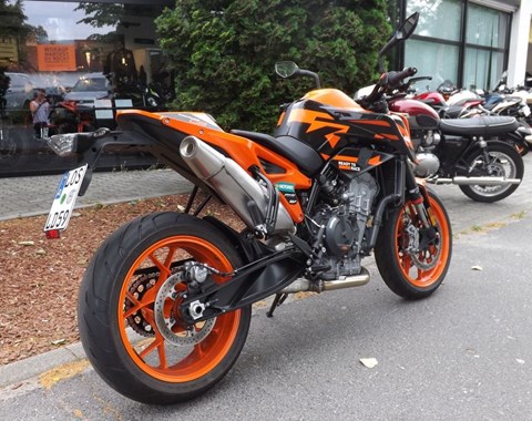 zum Vergrössern bitte anklicken!