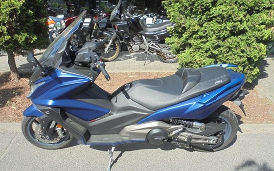 Gebrauchtmotorrad Kymco AK 550i ABS - Bild 3