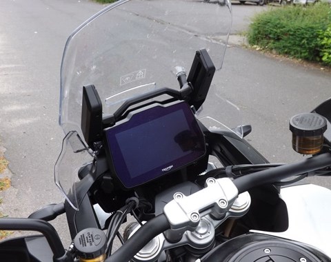 zum Vergrössern bitte anklicken!