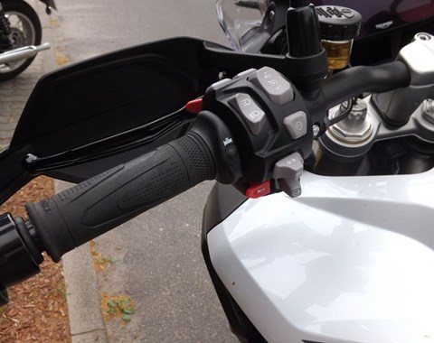 zum Vergrössern bitte anklicken!