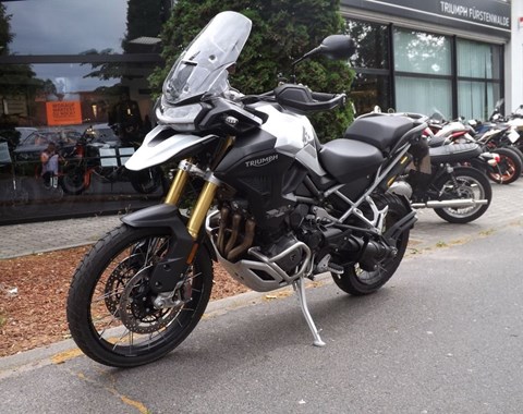 zum Vergrössern bitte anklicken!