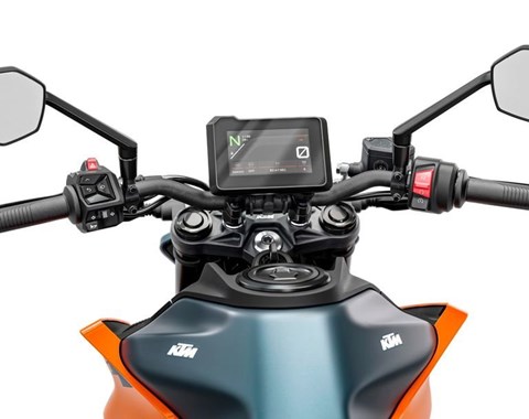 zum Vergrössern bitte anklicken!