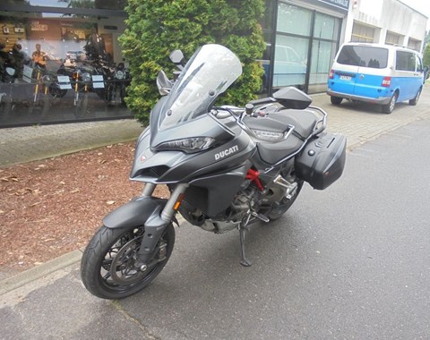 zum Vergrössern bitte anklicken!