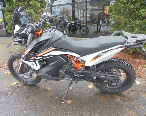 zum Vergrössern bitte anklicken!