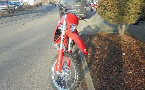 Gebrauchtmotorrad GASGAS EC 350F - Bild 5