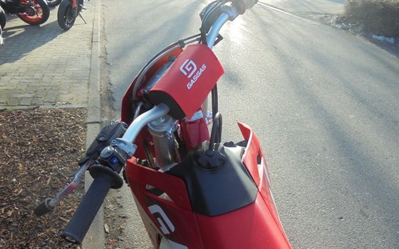 Gebrauchtmotorrad GASGAS EC 350F - Bild 6