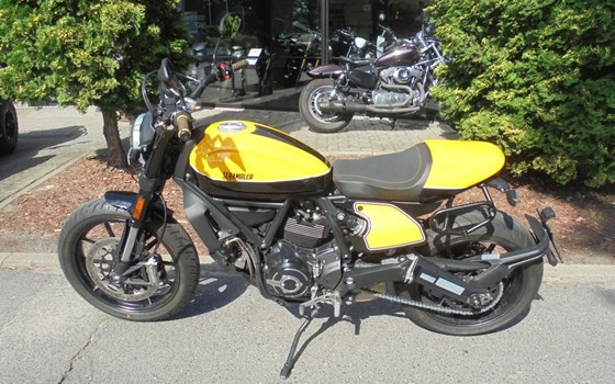 Gebrauchtmotorrad Ducati Scrambler Full Throttle - Bild 10