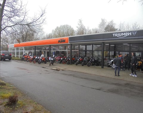 zum Vergrössern bitte anklicken!