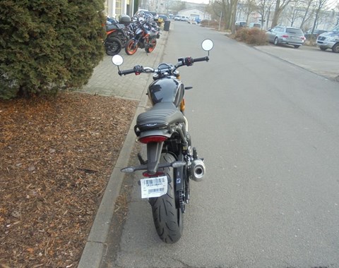 zum Vergrössern bitte anklicken!