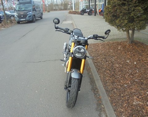 zum Vergrössern bitte anklicken!