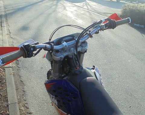 zum Vergrössern bitte anklicken!