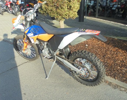 zum Vergrössern bitte anklicken!