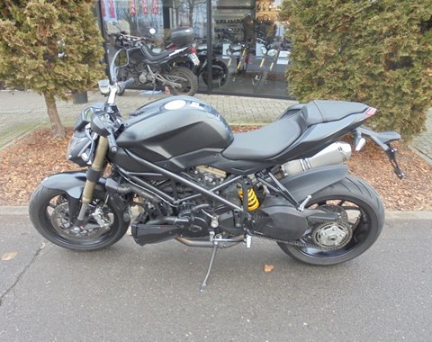 zum Vergrössern bitte anklicken!