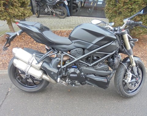 zum Vergrössern bitte anklicken!