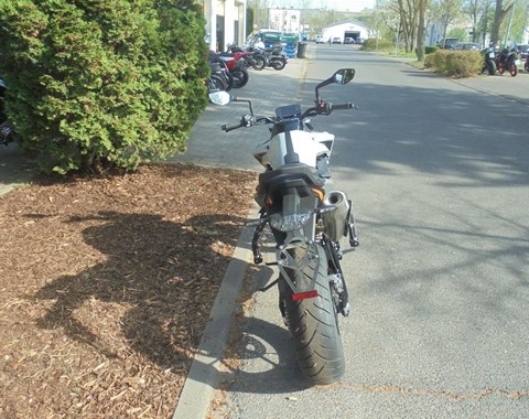 zum Vergrössern bitte anklicken!