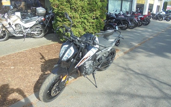 Gebrauchtmotorrad KTM 790 Duke L - Bild 7