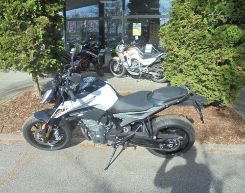 zum Vergrössern bitte anklicken!