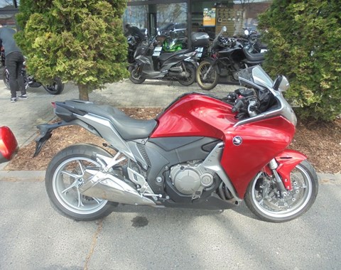 zum Vergrössern bitte anklicken!