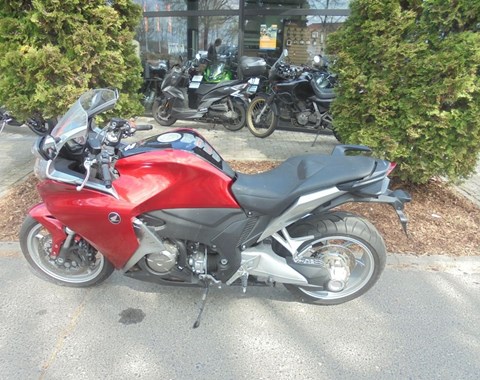 zum Vergrössern bitte anklicken!