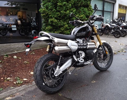 zum Vergrössern bitte anklicken!