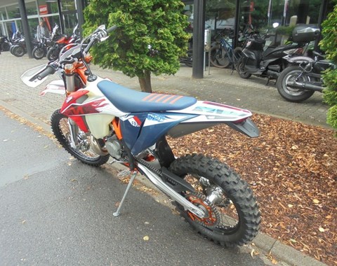 zum Vergrössern bitte anklicken!