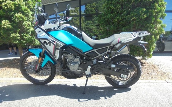 Gebrauchtmotorrad CFMOTO 450MT - Bild 3