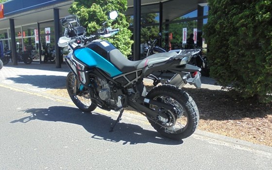 Gebrauchtmotorrad CFMOTO 450MT - Bild 4