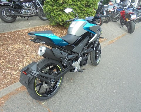 zum Vergrössern bitte anklicken!