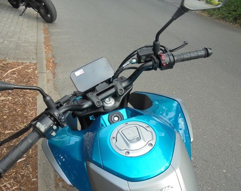 zum Vergrössern bitte anklicken!