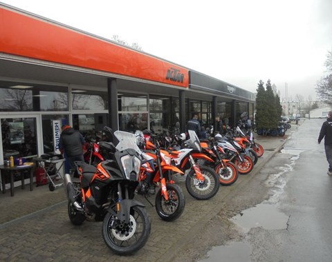 zum Vergrössern bitte anklicken!