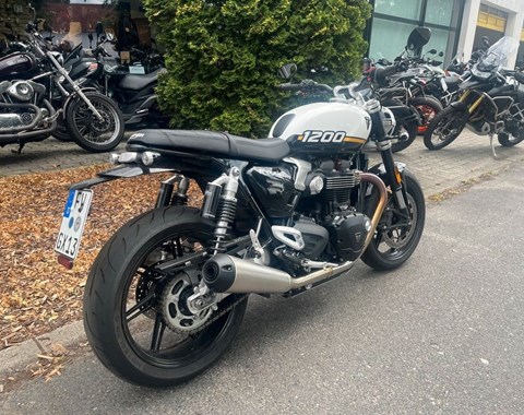 zum Vergrössern bitte anklicken!