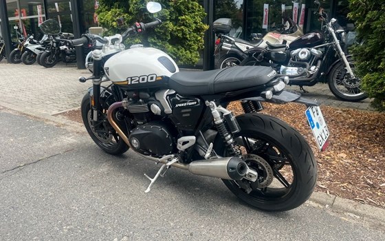 Gebrauchtmotorrad Triumph Speed Twin 1200 - Bild 8