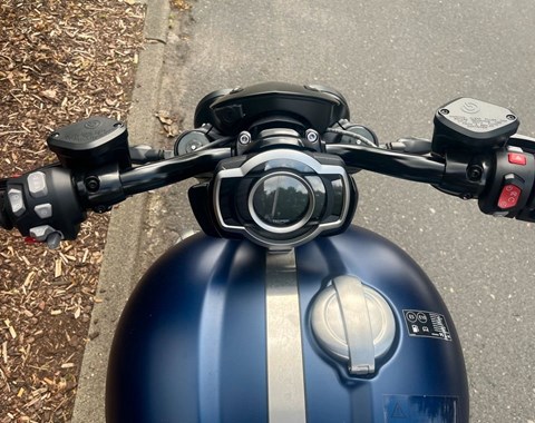 zum Vergrössern bitte anklicken!