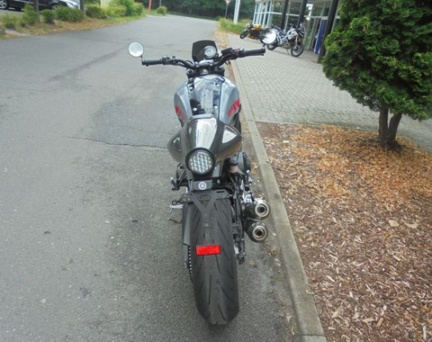 zum Vergrössern bitte anklicken!