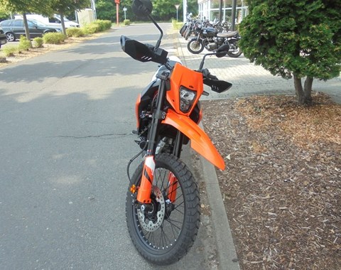 zum Vergrössern bitte anklicken!