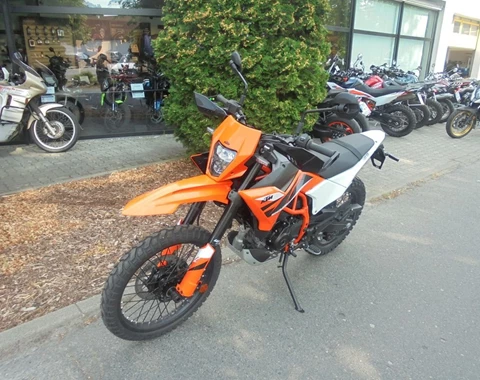 zum Vergrössern bitte anklicken!