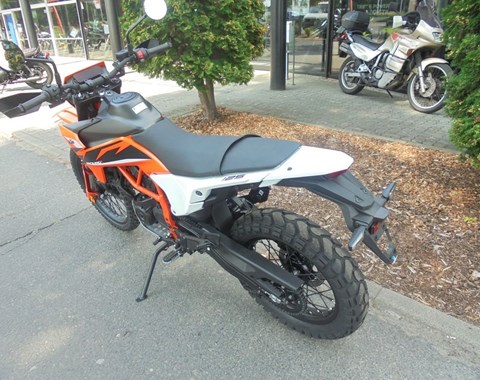 zum Vergrössern bitte anklicken!