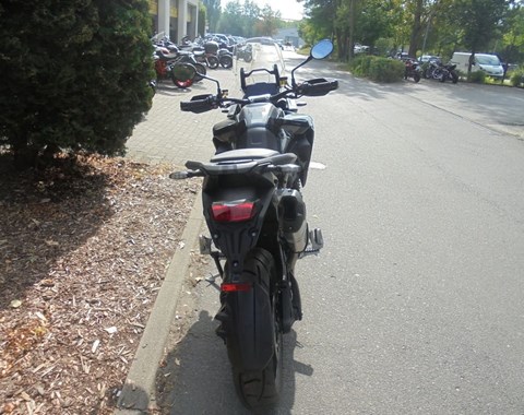 zum Vergrössern bitte anklicken!