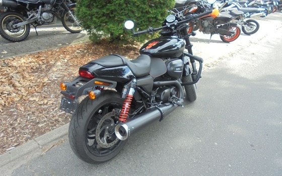 Gebrauchtmotorrad Harley-Davidson Street Rod - Bild 4