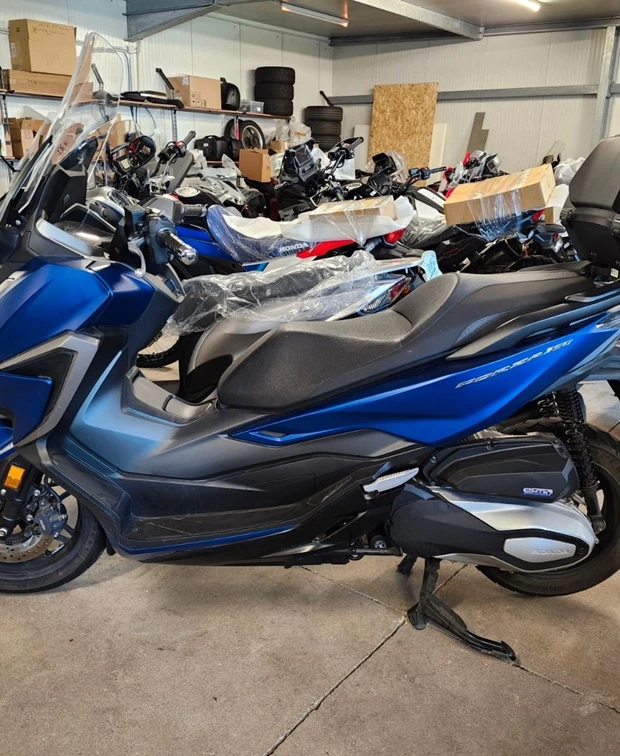 Honda Forza 350