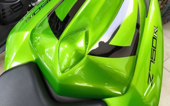 Gebrauchtmotorrad Kawasaki Z 750R - Bild 6