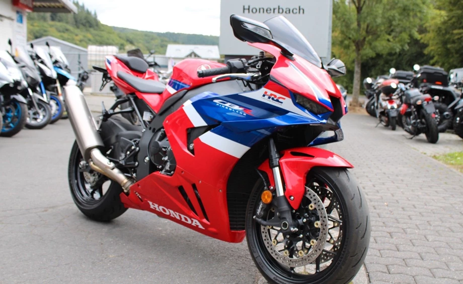 Angebot Honda CBR1000RR-R Fireblade Bild 1: Angebot Honda CBR1000RR-R Fireblade