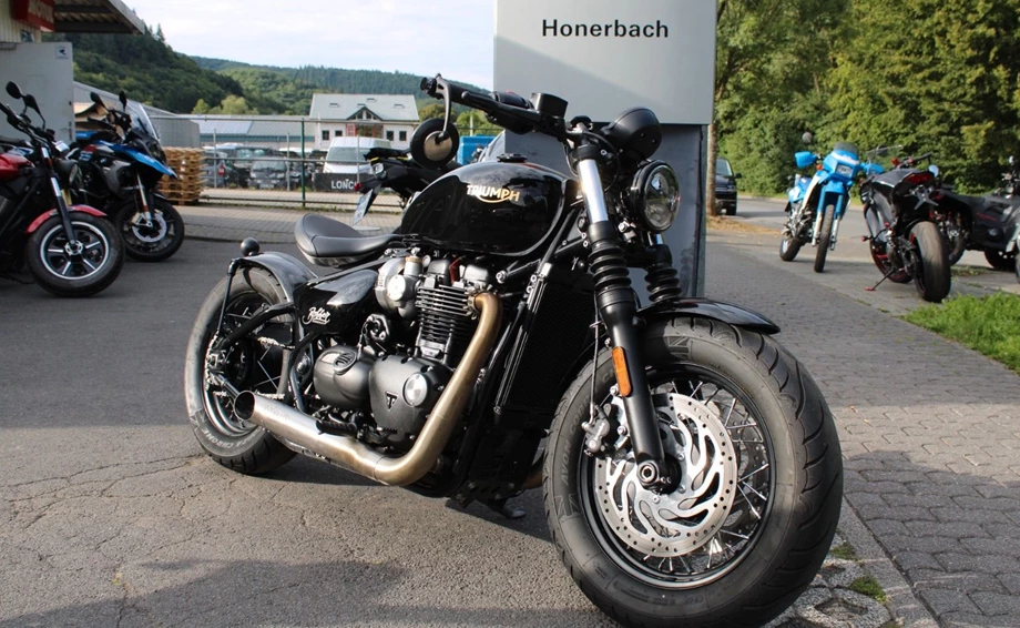 Angebot Triumph Bonneville Bobber Black Bild 1: Angebot Triumph Bonneville Bobber Black