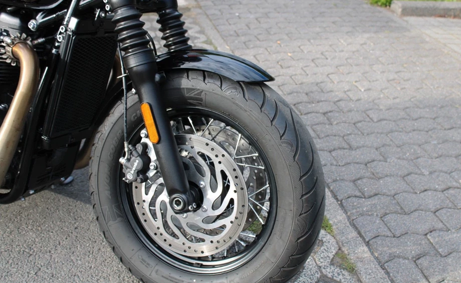 Angebot Triumph Bonneville Bobber Black Bild 11: Angebot Triumph Bonneville Bobber Black