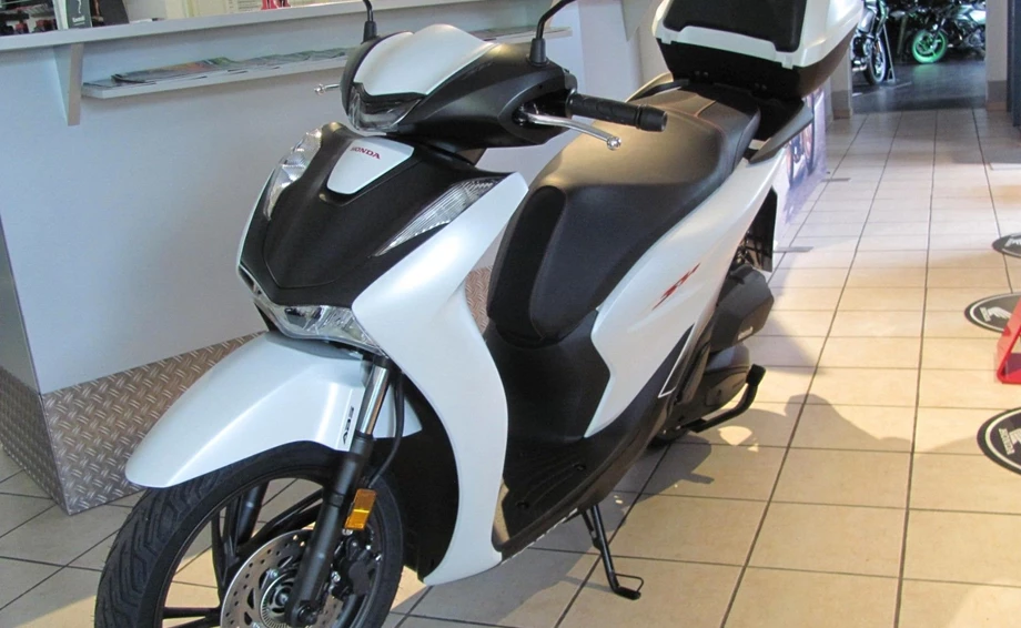 Angebot Honda SH125i Bild 2: Angebot Honda SH125i