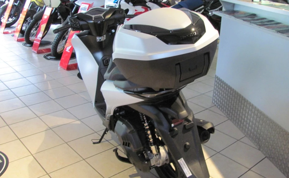 Angebot Honda SH125i Bild 4: Angebot Honda SH125i
